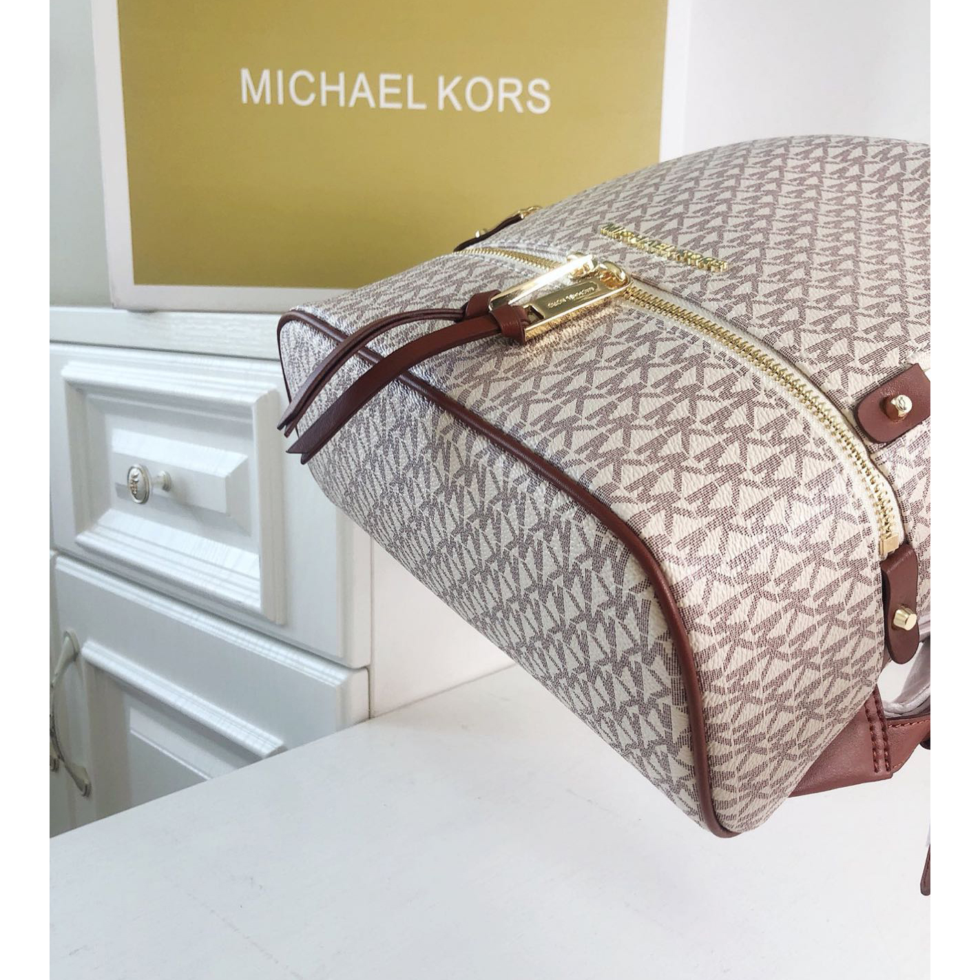 Michael kors sales rhea belt bag